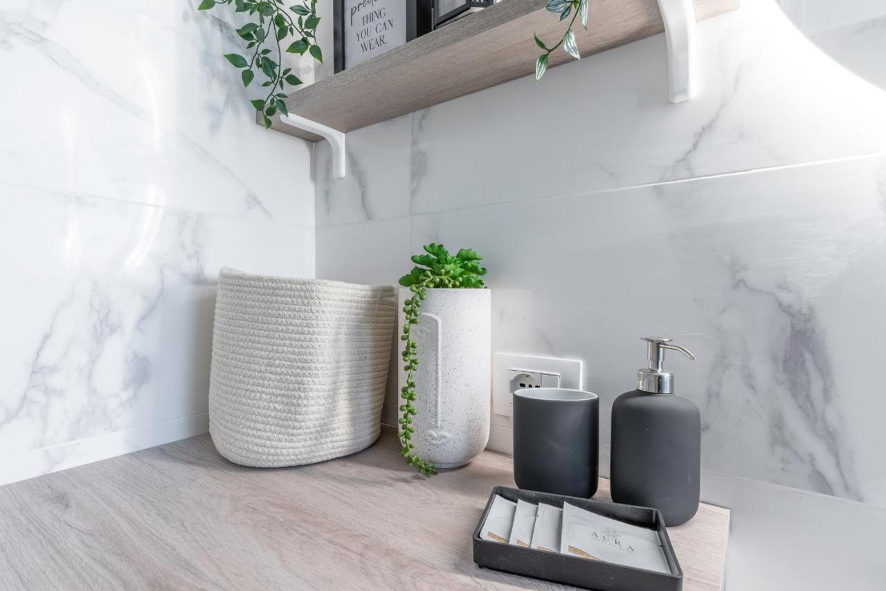 Sebino18 - Design Apartment Suite Milan Extérieur photo